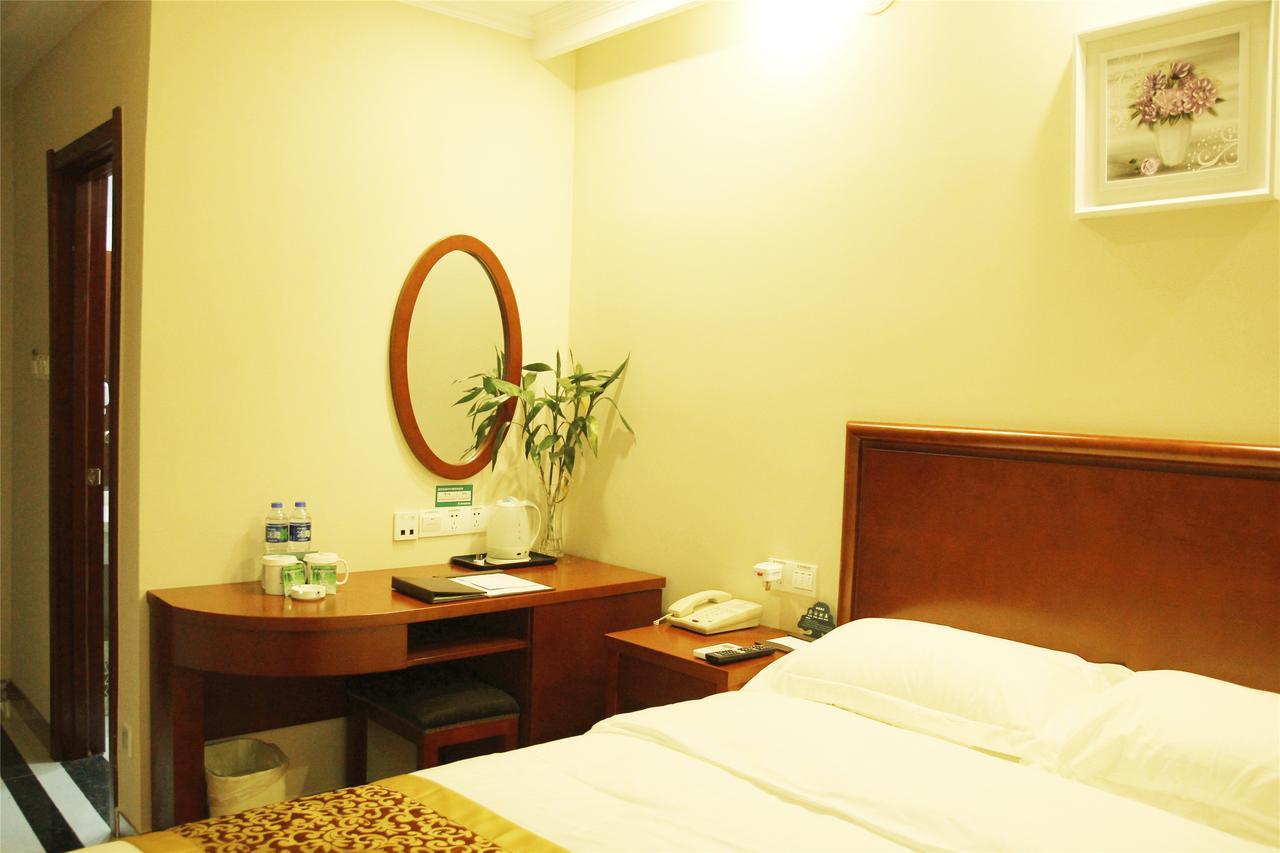 Greentree Inn Jiangsu Wuxi Yangjian Xihu Road Express Hotel Kültér fotó