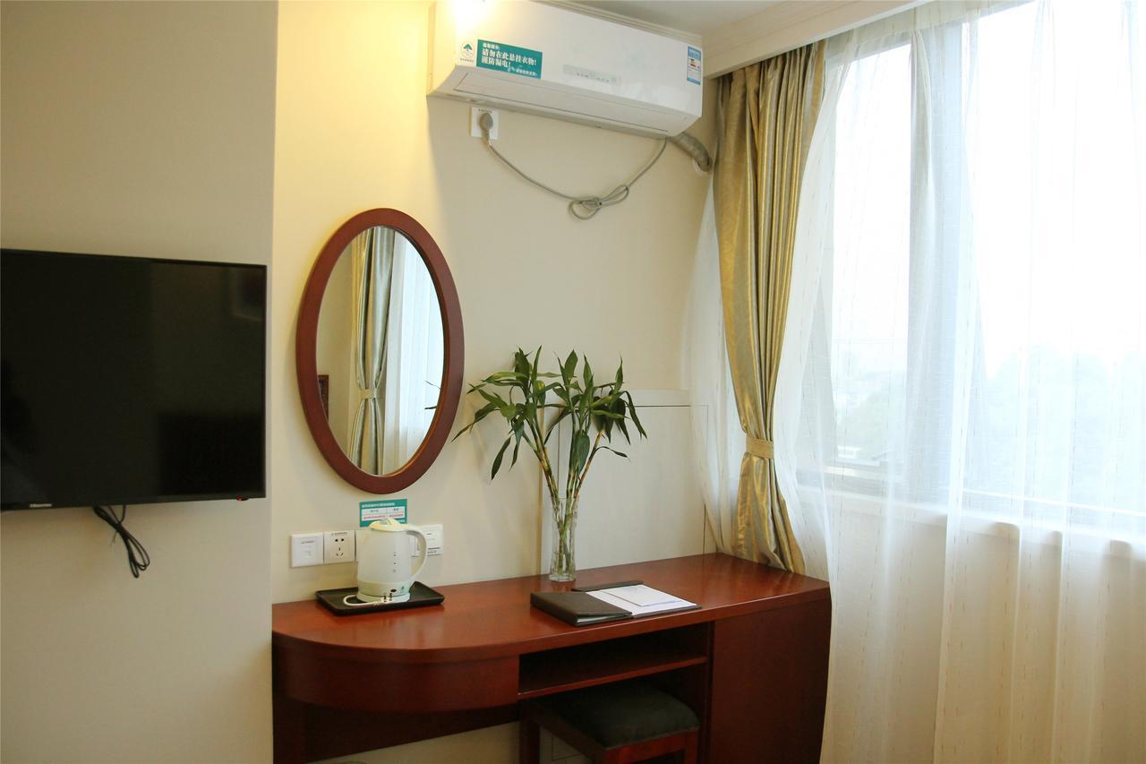 Greentree Inn Jiangsu Wuxi Yangjian Xihu Road Express Hotel Kültér fotó